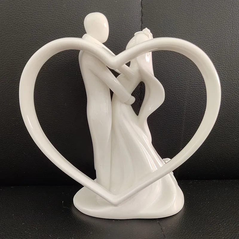 
Ywbeyond Wholesale Ceramic Dancing Bride and Groom Couple Heart Figurine Cake Topper wedding Table decoration 