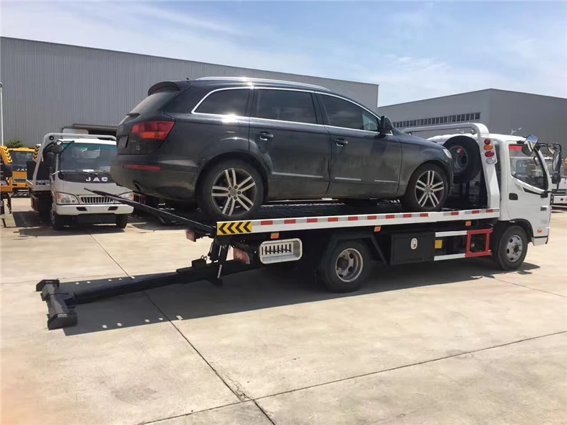 FOTON 4x2 Wheel Lift Flat Bed Car Hauler One Towing Three Car Carrier Road Recovery Rollback Tow Truck Flatbed Wrecker