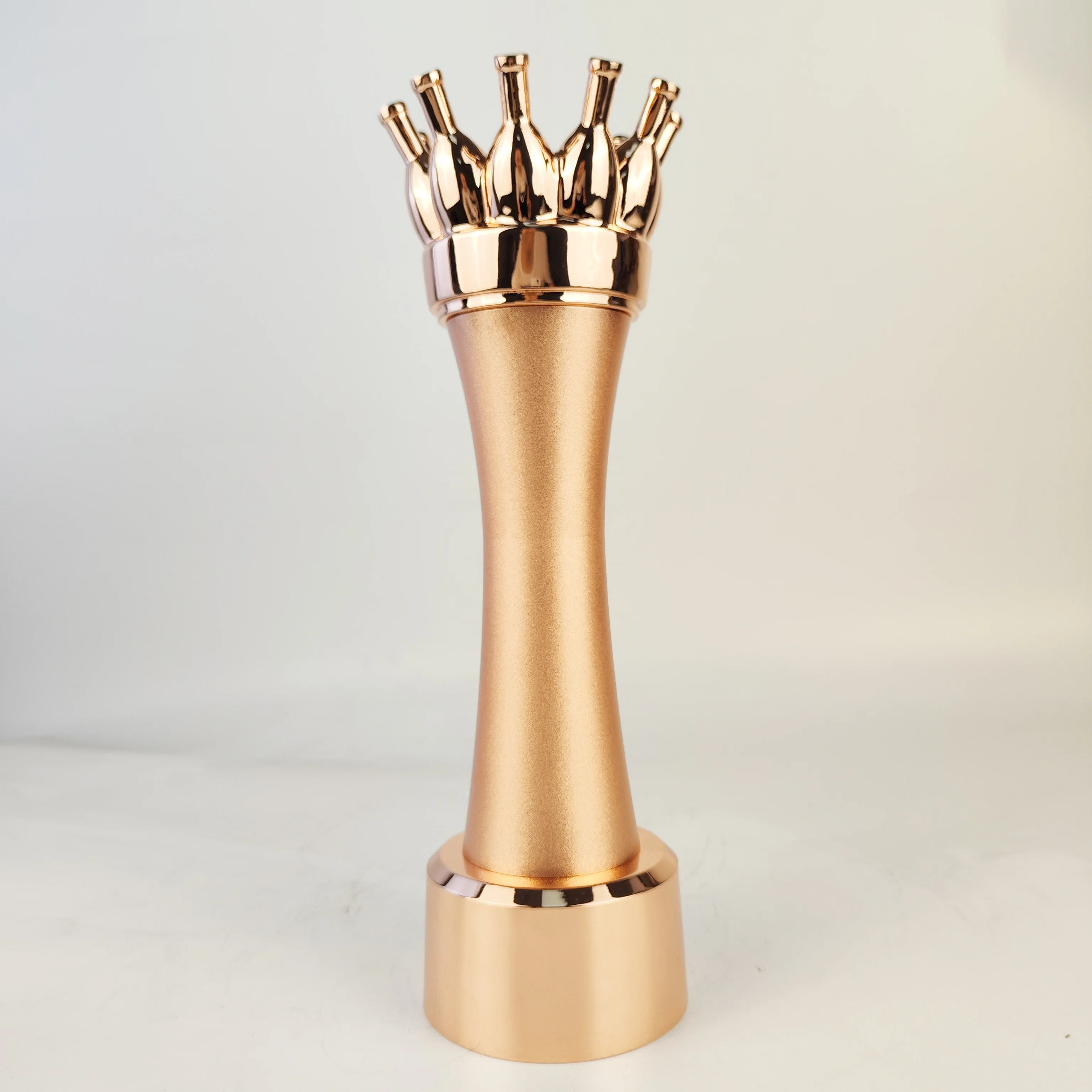 Medal Personalized Wine Bottle 3D Airplane Shape Award Trophy Pink Sports Medal Trophy Football Beer Glass Custom Bowling Trophy