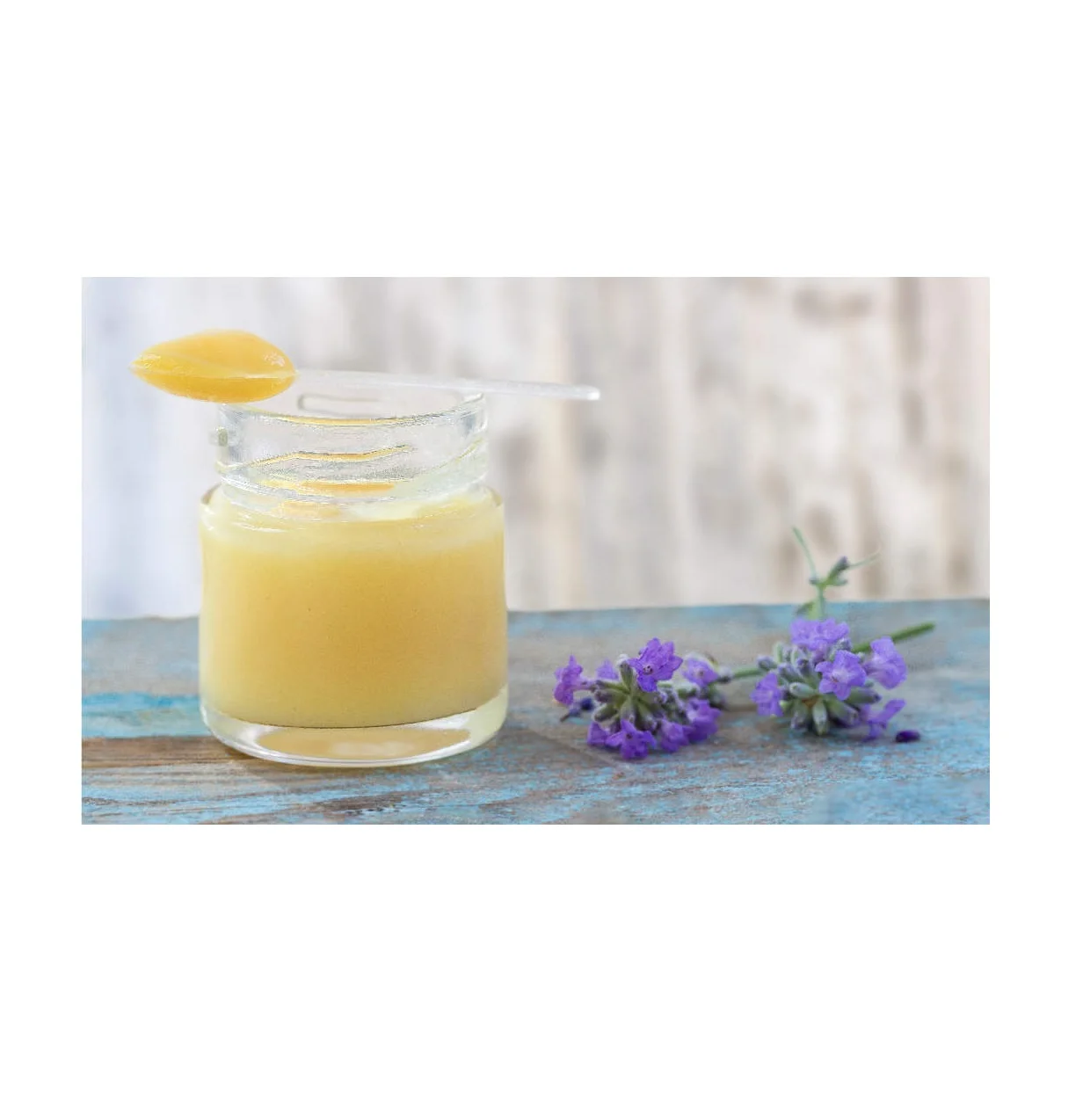 Wholesale 2022 Best Anti aging  product Healthy Care Royal Jelly Vietnam Origin Bee Product For A Better Health