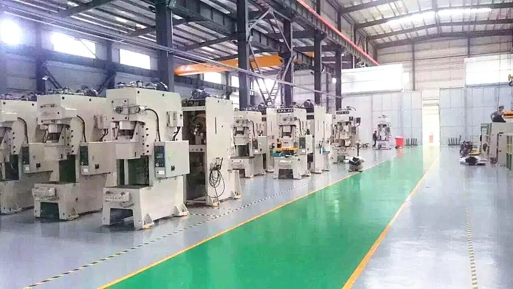 High Precision Power Punch Press Machine With Decoiler Straightener NC Feeder Machine For Metal Hardware Parts Stamping