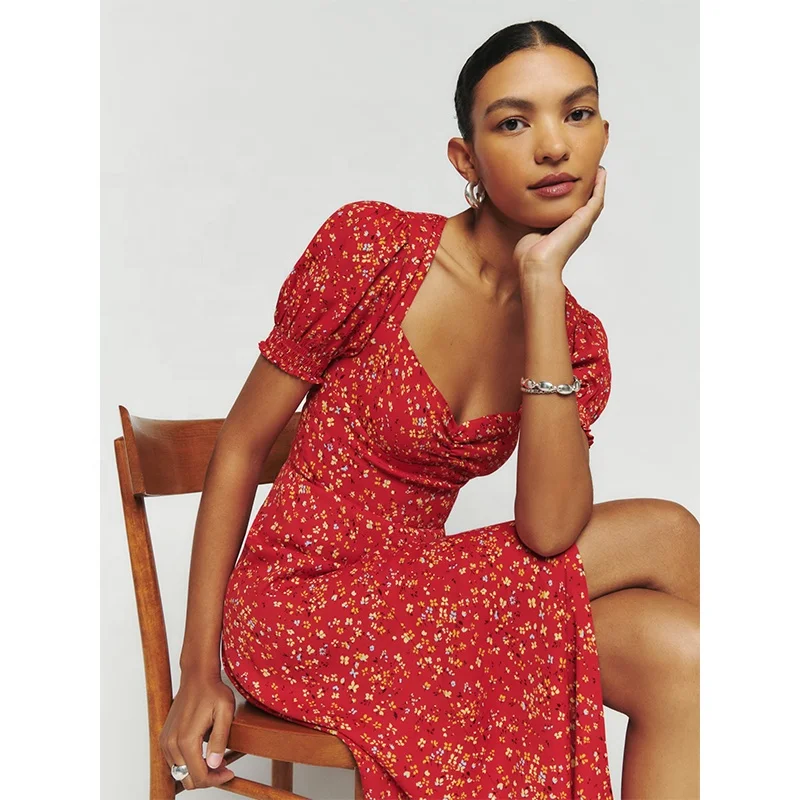 Women Red Floral Print Dress Sweetheart neckline High slit Puff sleeve Ruching on bodice Short sleeve  high side slit midi dress