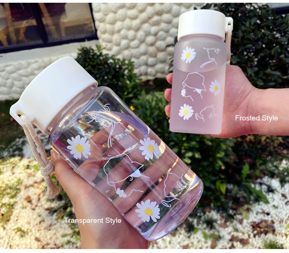 
500ml Small Daisy Transparent Plastic Water Bottles BPA Free Creative Frosted Water Bottle With Portable Rope Travel Tea Cup 