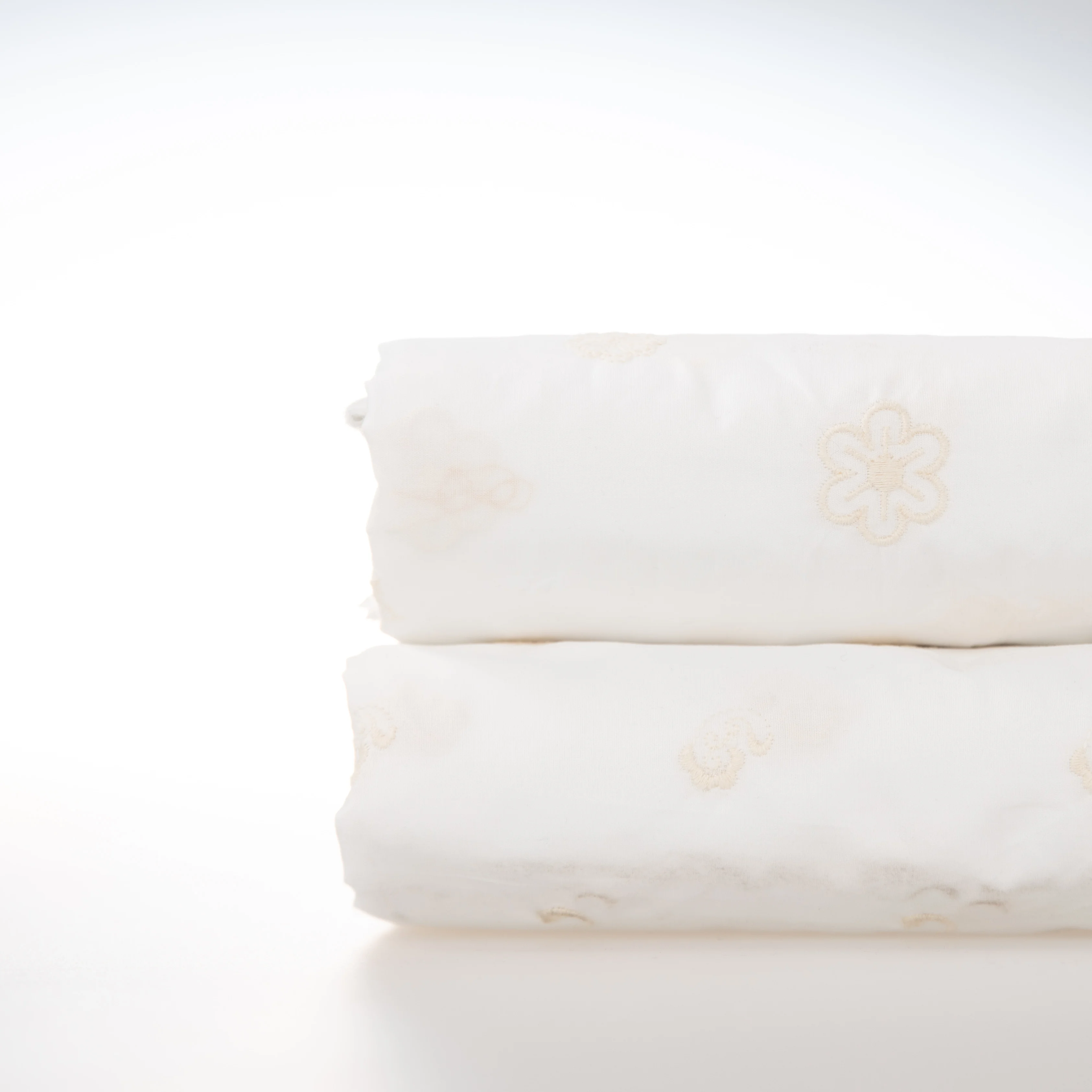 Лидер продаж, 100 хлопчатобумажная ткань с вышивкой для рубашек