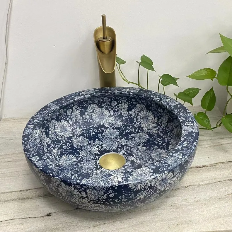 Excellent quality countertop art blue and white porcelain bathroom sink painted flower ceramic wash basin