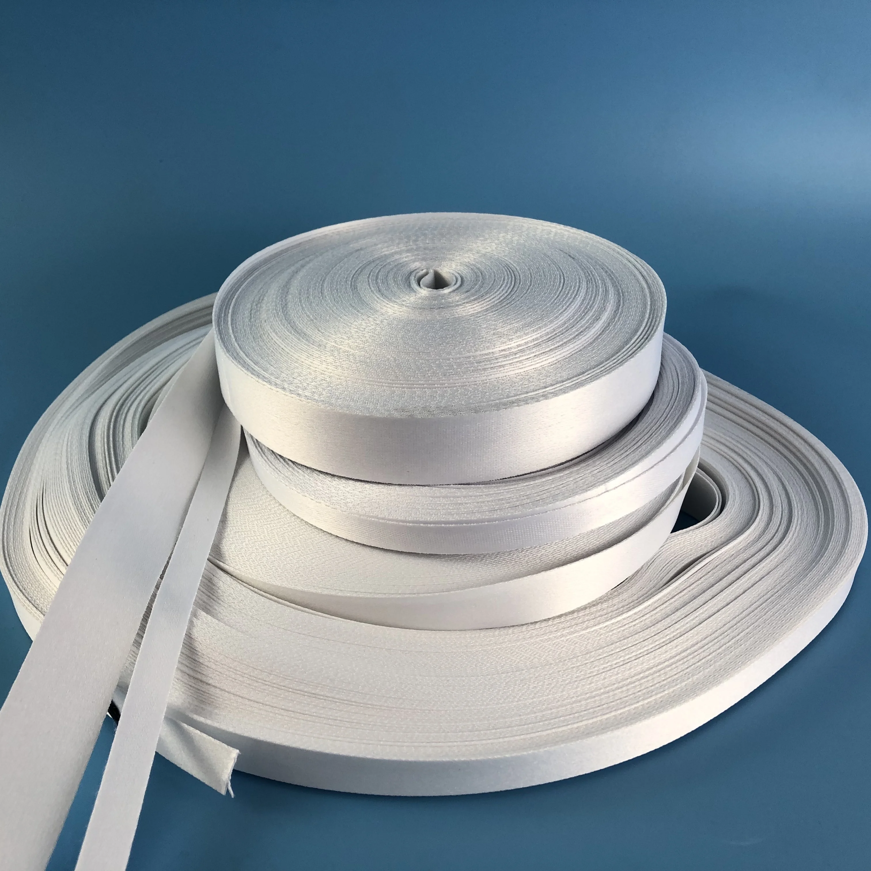 Free sample and beautiful lanyard and ribbon for 15mm 20mm 25mm 28mm 30mm great quality from China and Fast transport