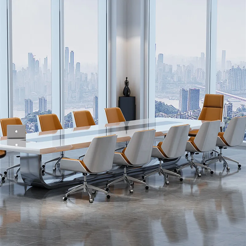 Большой офисный стол для конференций длинный простой современный прямоугольный конференц-зала с белой краской и стул