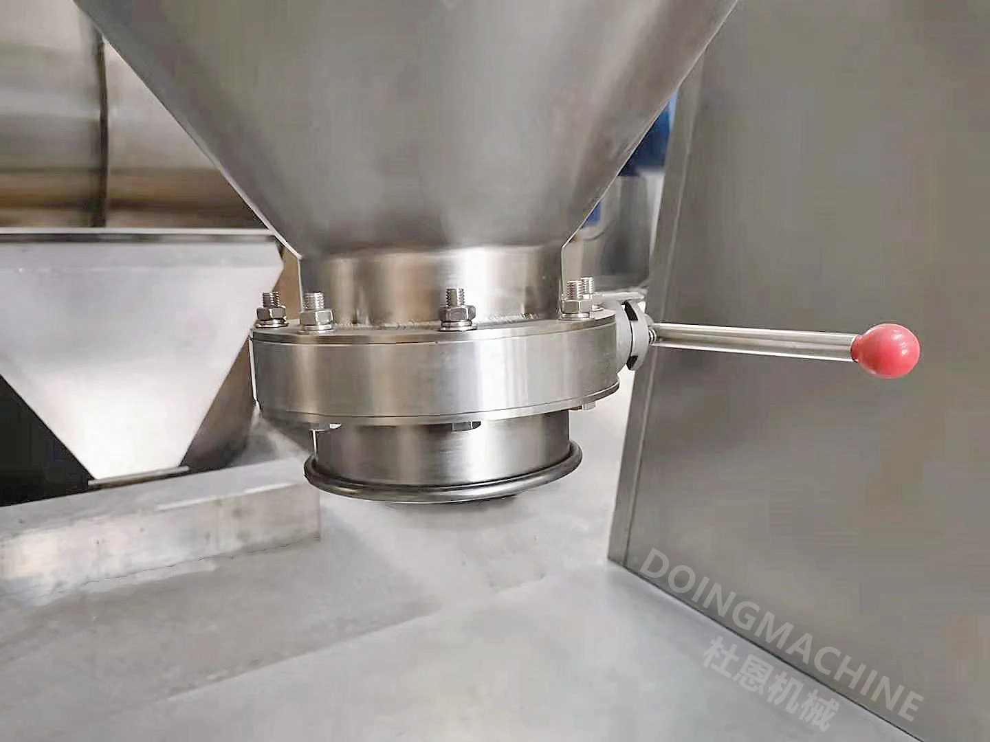 Double cone dry powder mixer