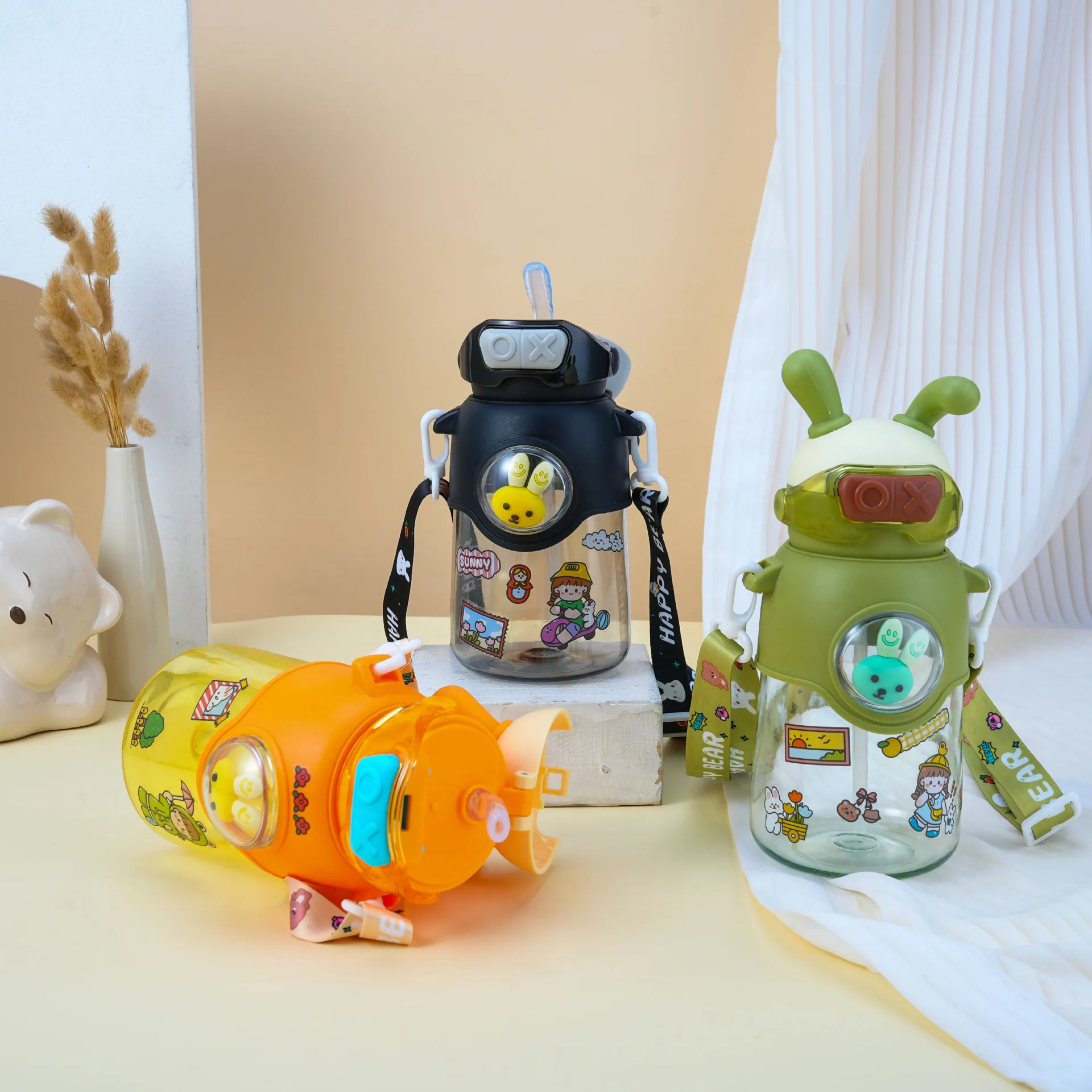 2024 new model  eco-friendly funny nice water bottle for school  kids