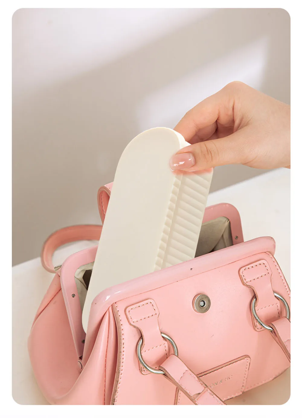 Makeup Brush Cleaner Box, Cosmetic Brushes Cleaning Mat, Drying Holder and Storage box (Silicone)