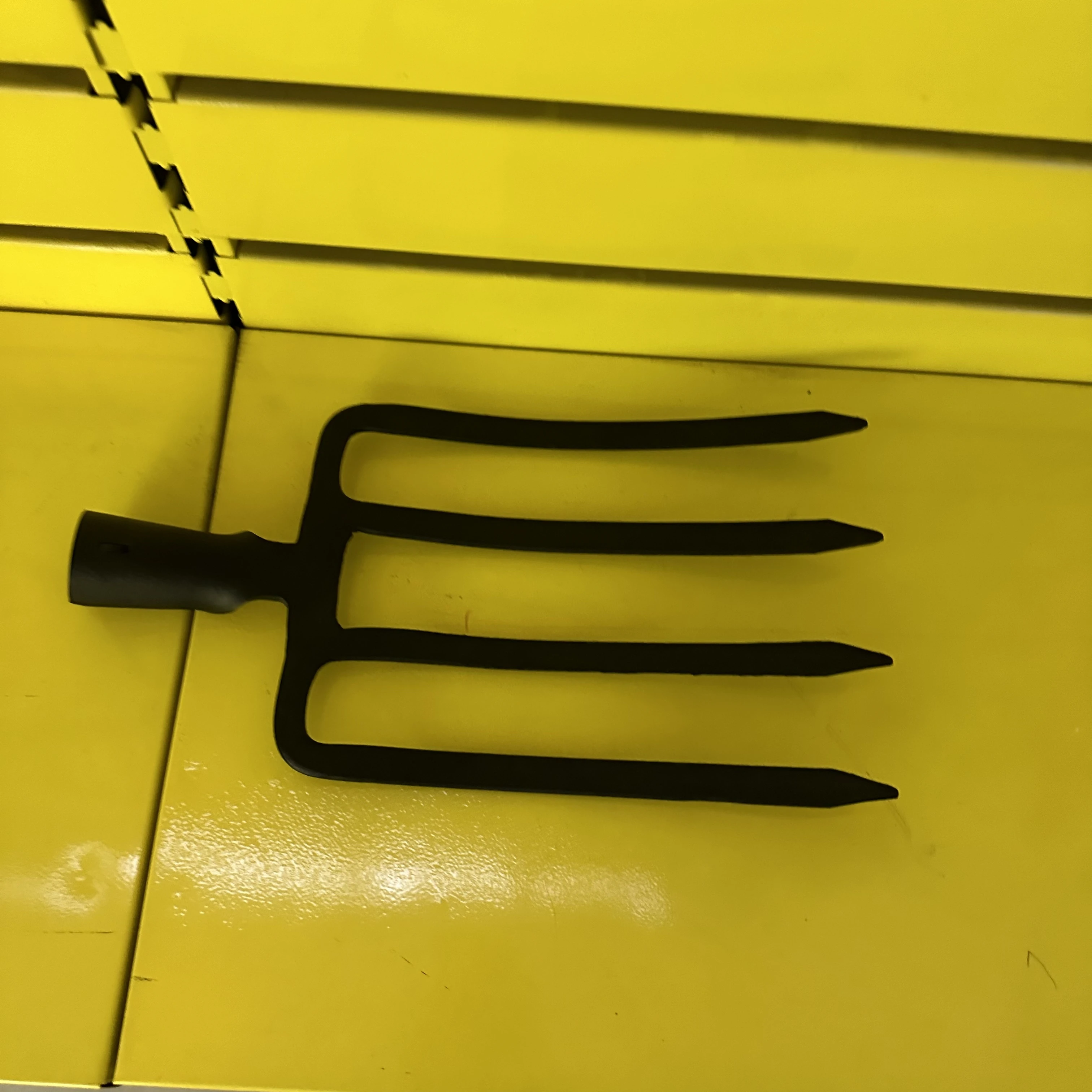 Wholesale Chinese Manufacturer Of Popular Quality 4 Fork Steel Garden Fork