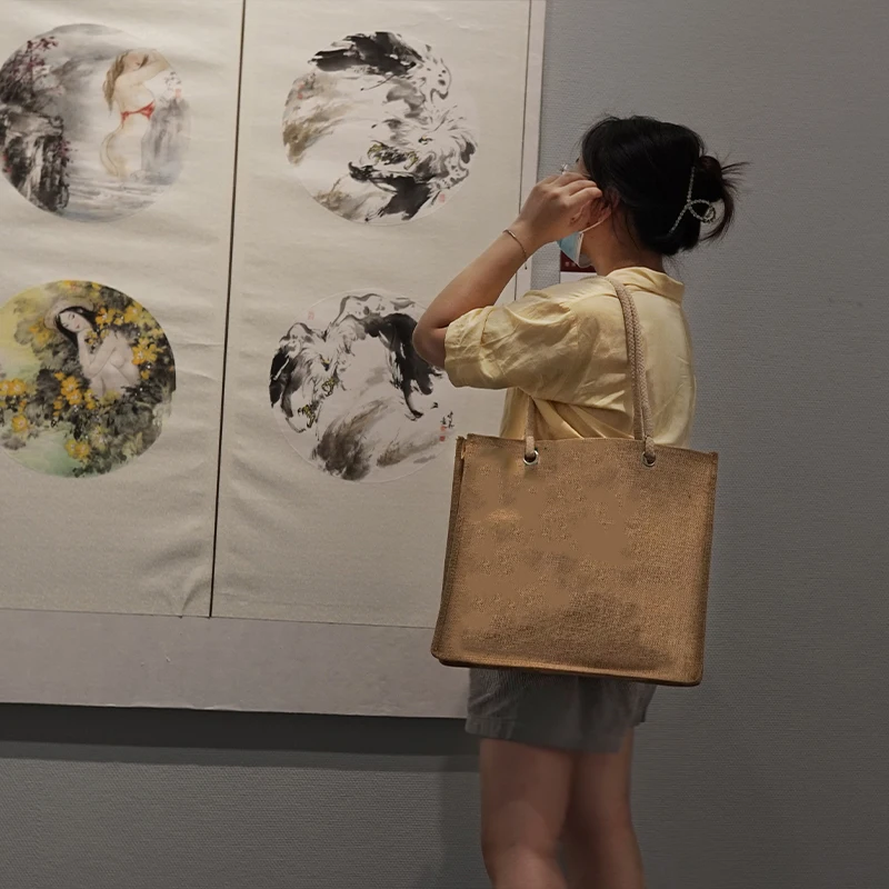 2024 Trendy Fashion Handbag Wholesale Hemp Shopping Grocery Promotional Jute Bag Korean Tote Burlap Gift Bags for Adults