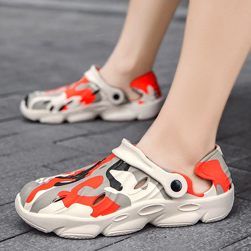 Manufacturer direct sales high quality slippers dual purpose sneakers antislip shoes rubber holes