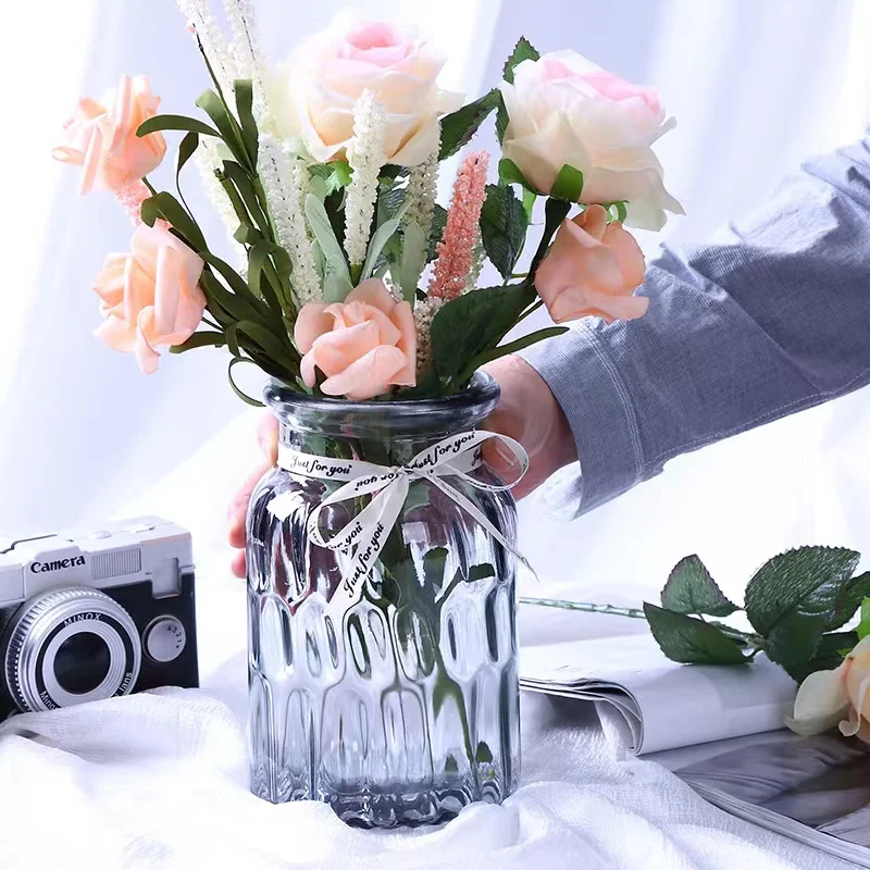 China Factory Vase Molds Mid Modern Vase Christmas Bottle Decoration Floral Arrangements