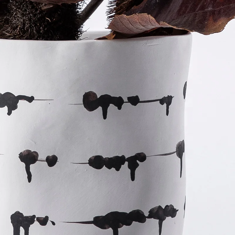 Chinese Collection Other Home Decorative Ceramic Star Meteorite White Ink Dye Polka Dot Flower Vase for House Accessories