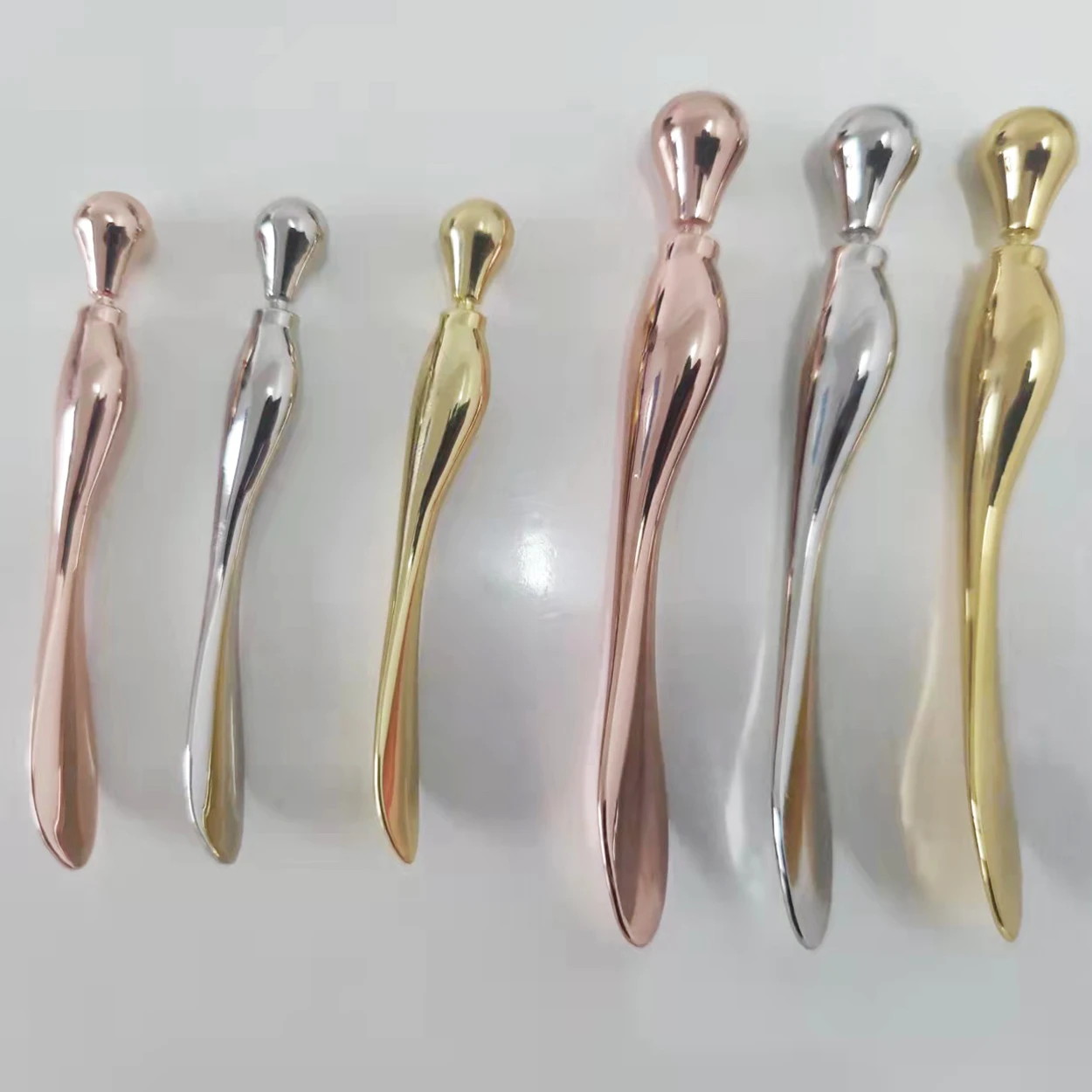 2023 hot sale Makeup Spoon lady use travel easy take Mini Spatula Cosmetic Cosmetic Spatula