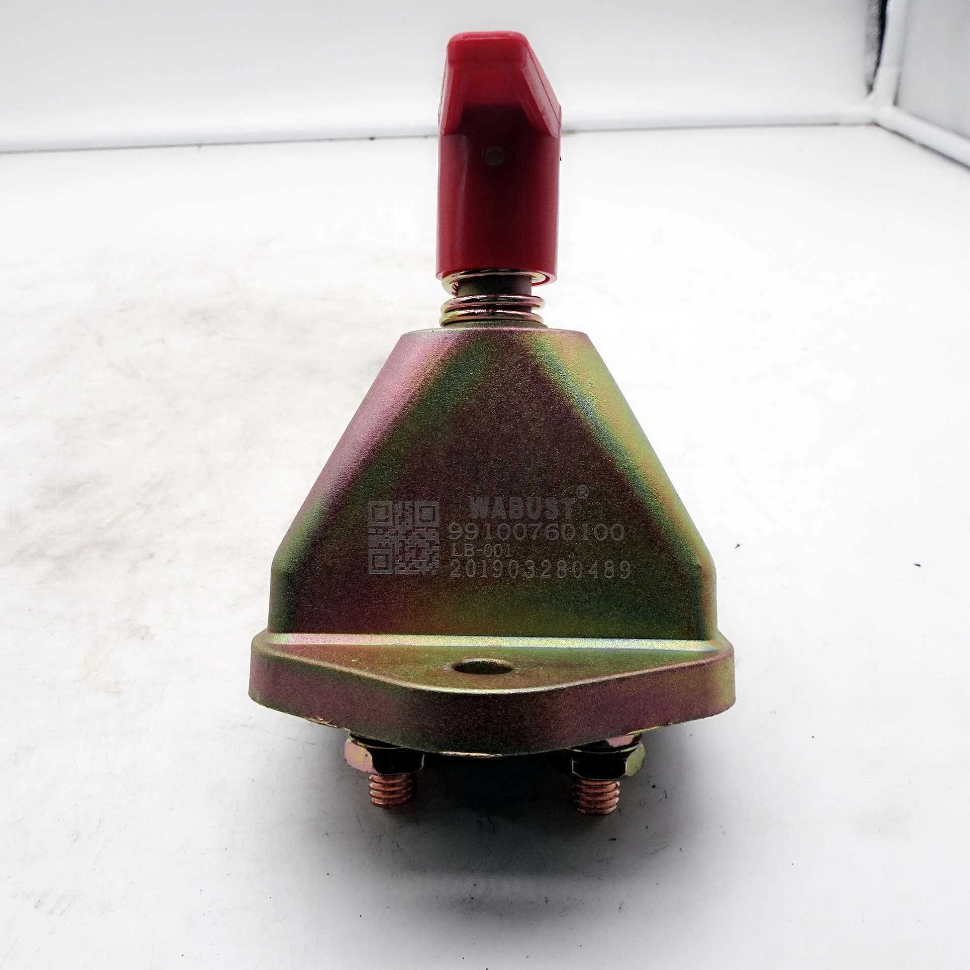 Brand New Great Price Sinotruk HOWO Truck Parts WG9100760100 Main Switch Main power switch