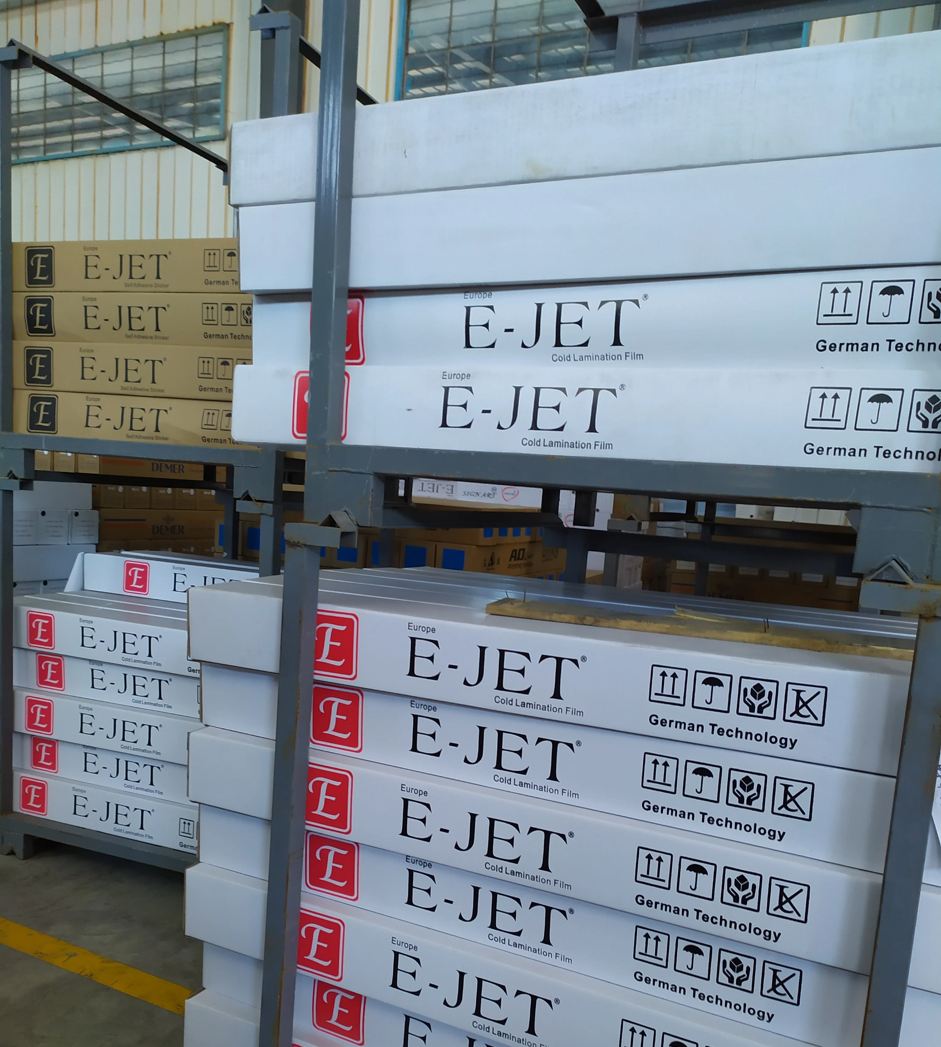 EJET brand 100mic 120gsm self adhesive vinyl sticker