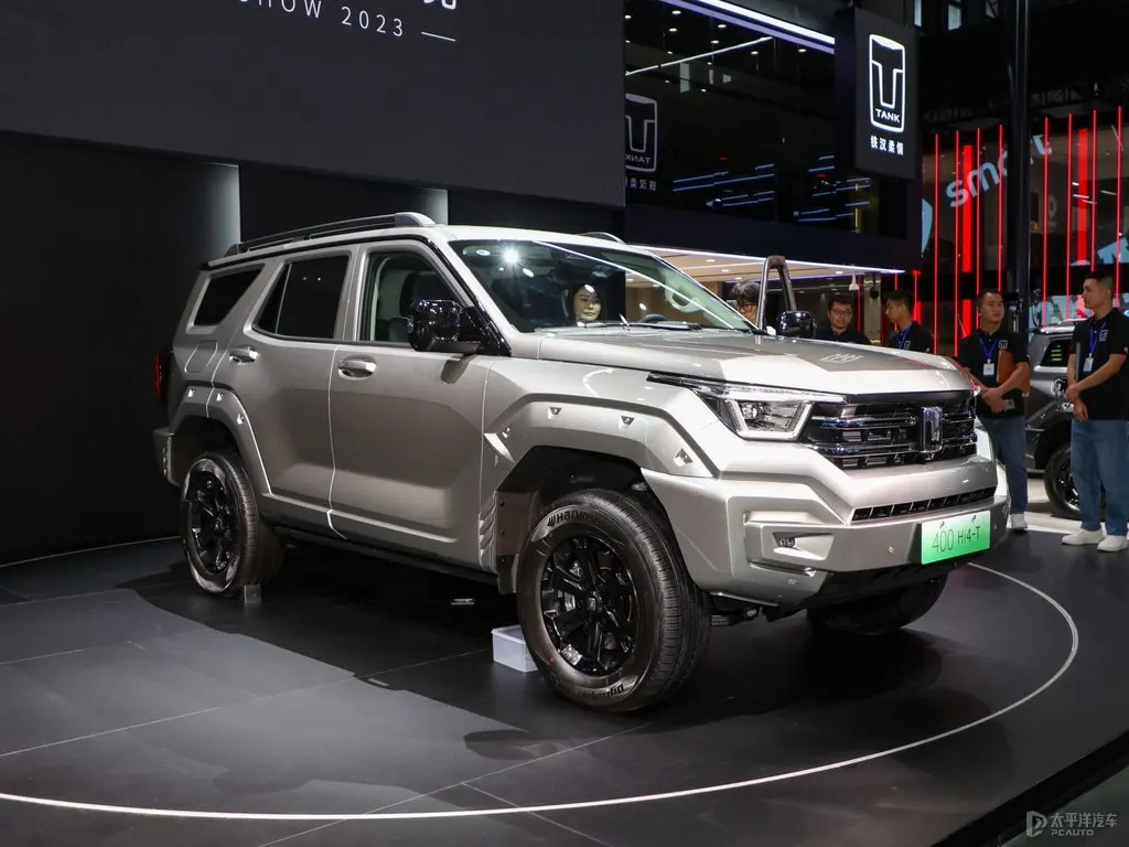 Танк 400 HI4 T 9AT 2024 электромобиль для взрослых внедорожник Toyota Land Cruiser продажи