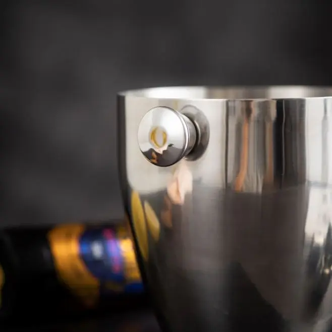 Modern Novel Design Competitive Price Grey Goose Vodka Ice Bucket