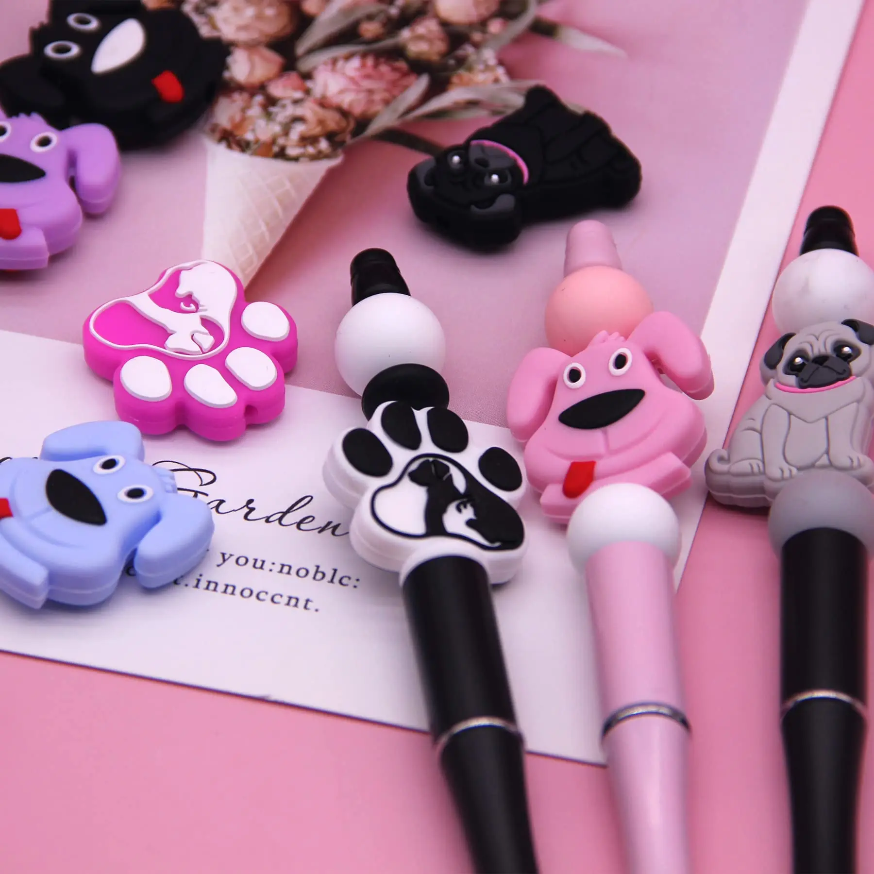 Wholesale Fashion Dog Shape Irregular Silicone Focal Beads BPA Free Chewable Stretchy Beads for DIY Accessory