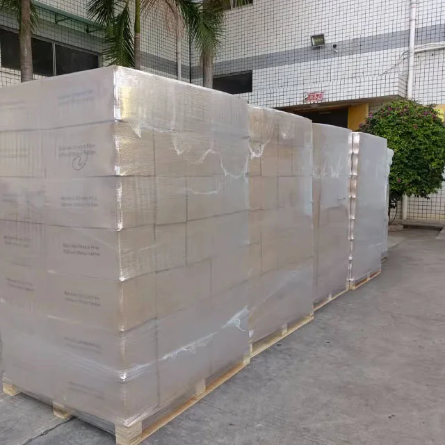 Chinese Supplier Manual Stretch Film Plastic Film for Packaging