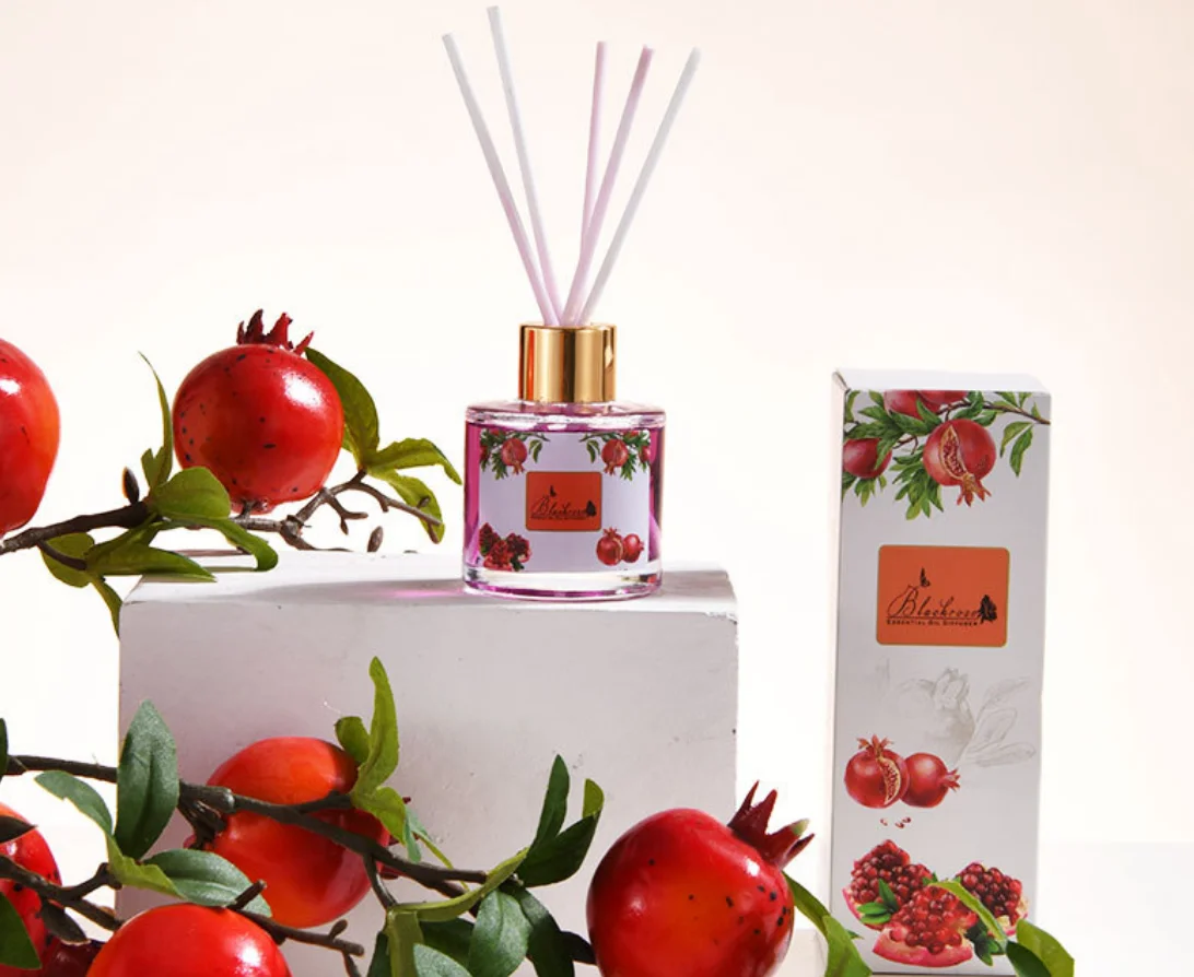 HOME Glass Candle Supplier Home Dor Luxury Packaging  Reed Diffuser Air Freshne And Candle Gift Box Set Scent Candle