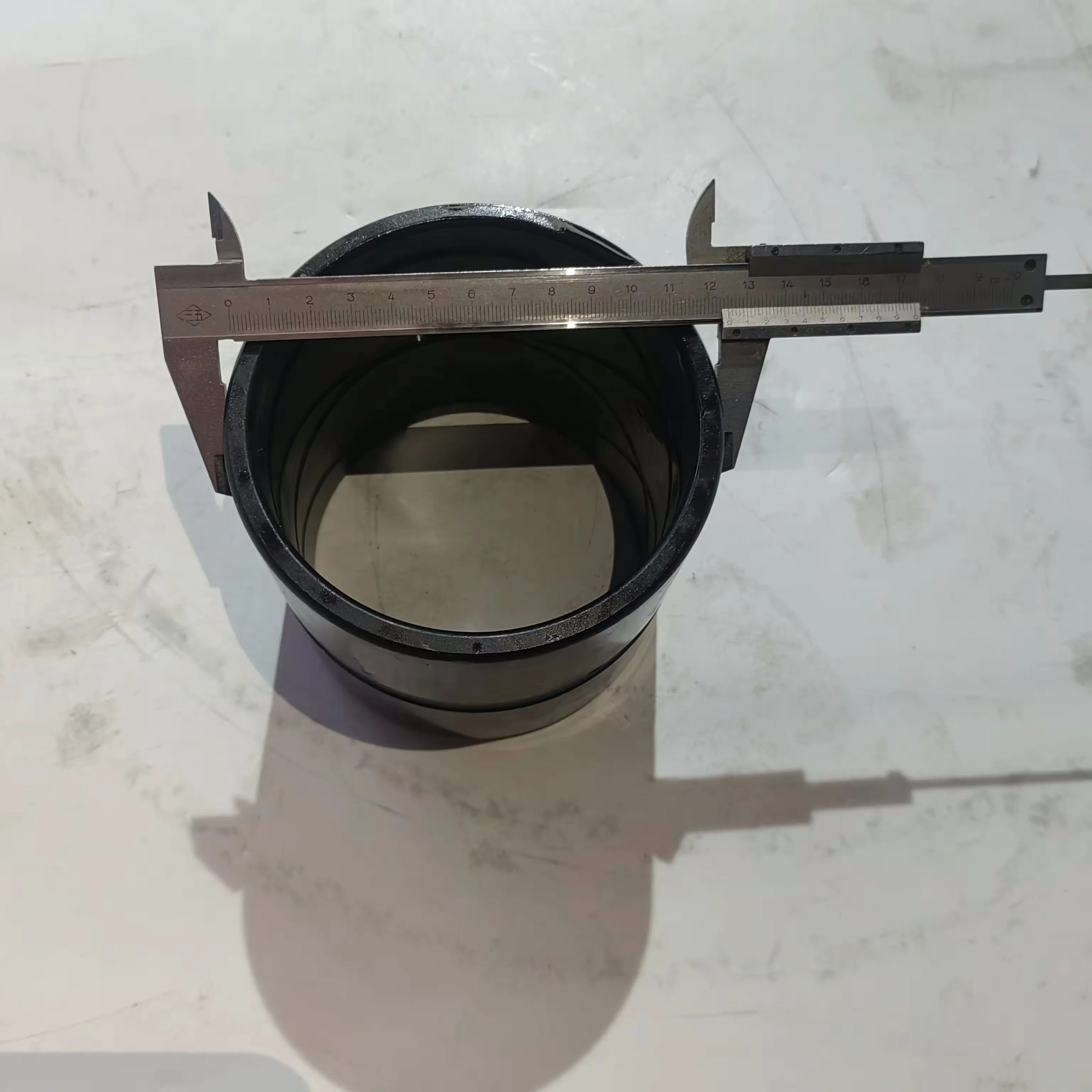 China manufacturer direct sales excavator bucket shaft pin steel sleeve bushing