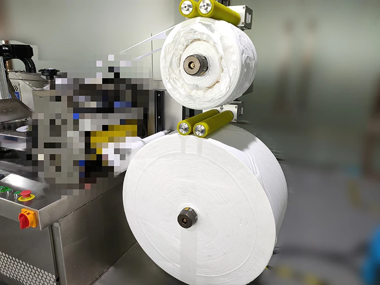 Automatic cutting, folding, and bagging machine for gauze folding machine 4 side sealing packing machine