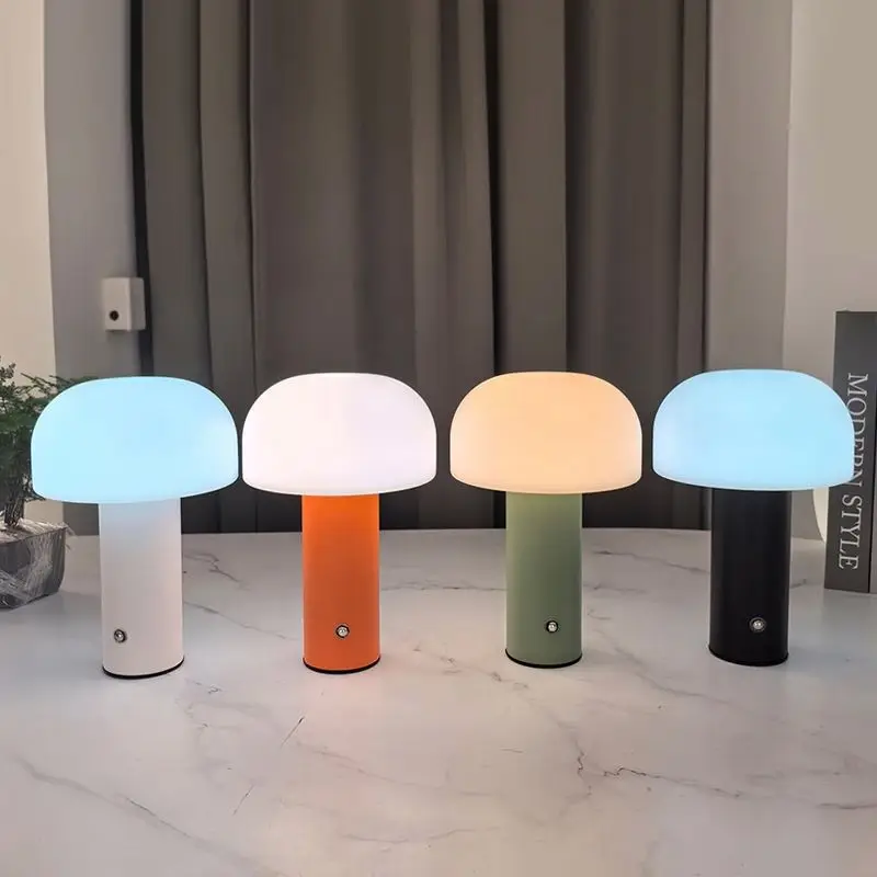 Best Quality China Manufacturer and Portable Rechargeable Led Lamp