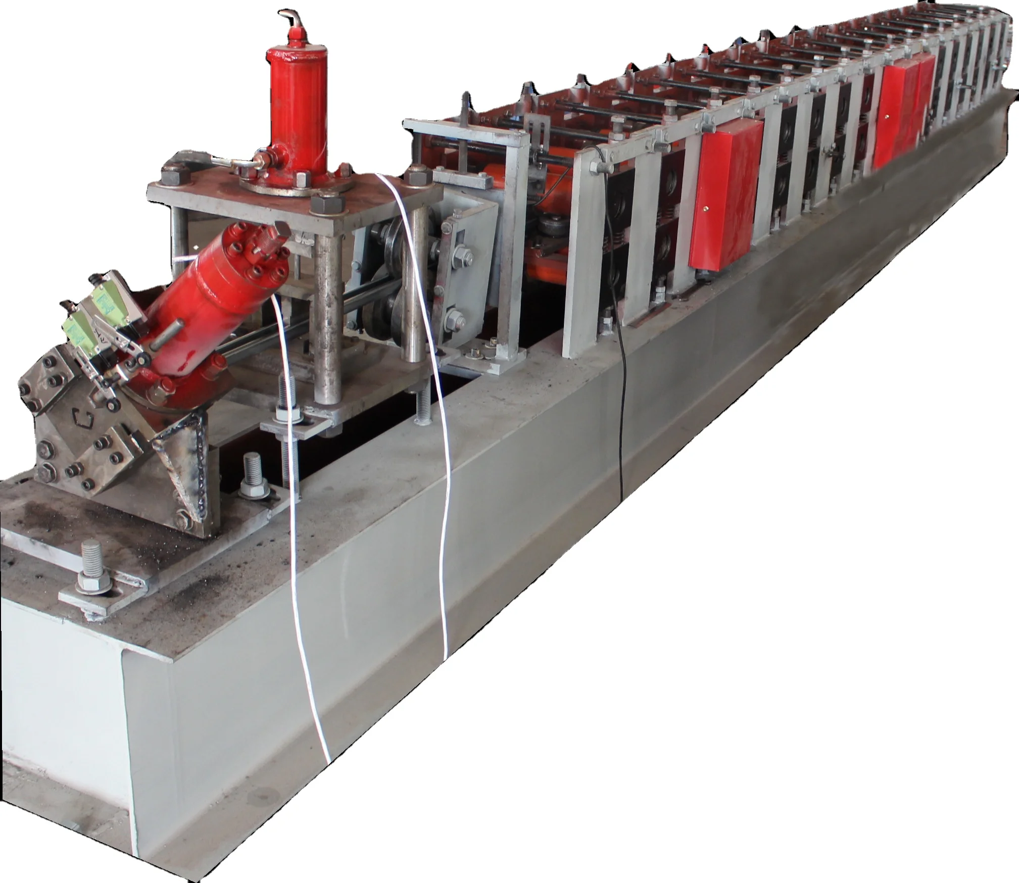 Manufacture Automatic High Quality C-type special design purlin Roll Forming Machine