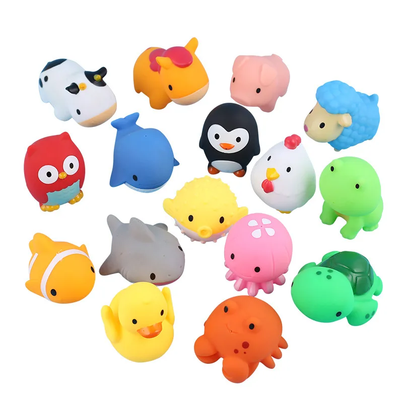 2023 custom cheap bulk baby animal ducks rubber bath toy with mesh bag small mini giant frog kids children logo spray water set