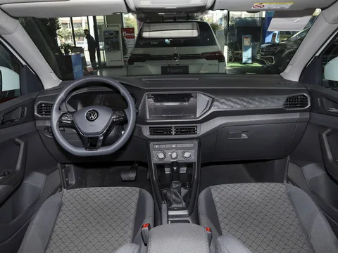 New Technology Change From Gasoline Diesel Into Electricity 2023 2024 Volk-swagen T-Cross New And Used Petrol Vehicle VW