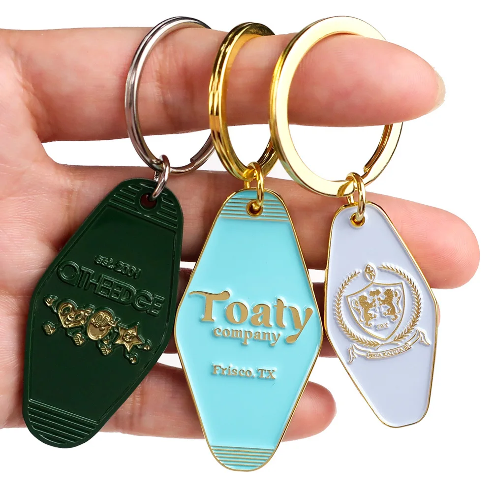 Wholesale custom promotional keyring custom metal key chain logo retro room motel hotel keychain
