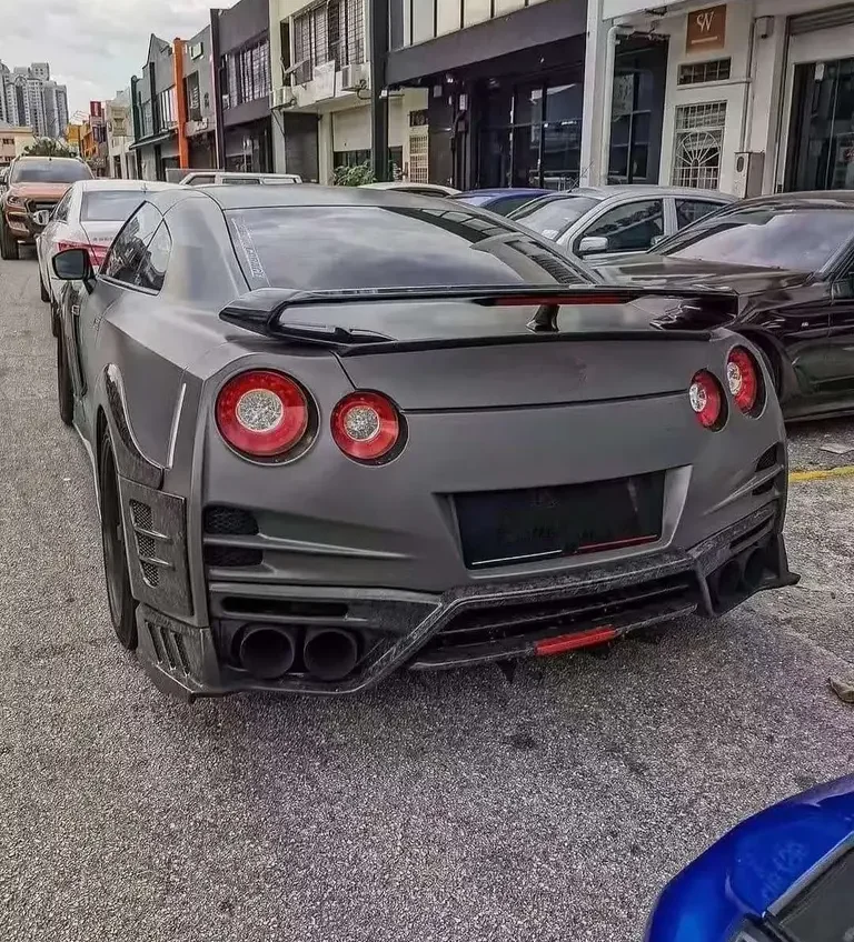 TS style  Hood And Wing Spoiler Bumper Cover Body Kit Carbon Fiber Front Bumper Rear Bumper Side Skris for Nissa GTR R35