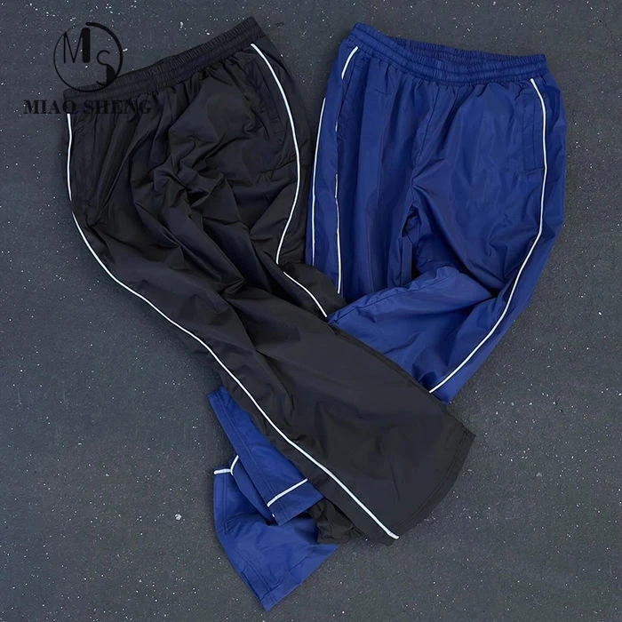 Custom Lightweight Nylon Sports Pants Men Custom Piping Design Solid Color Plain Track Pants