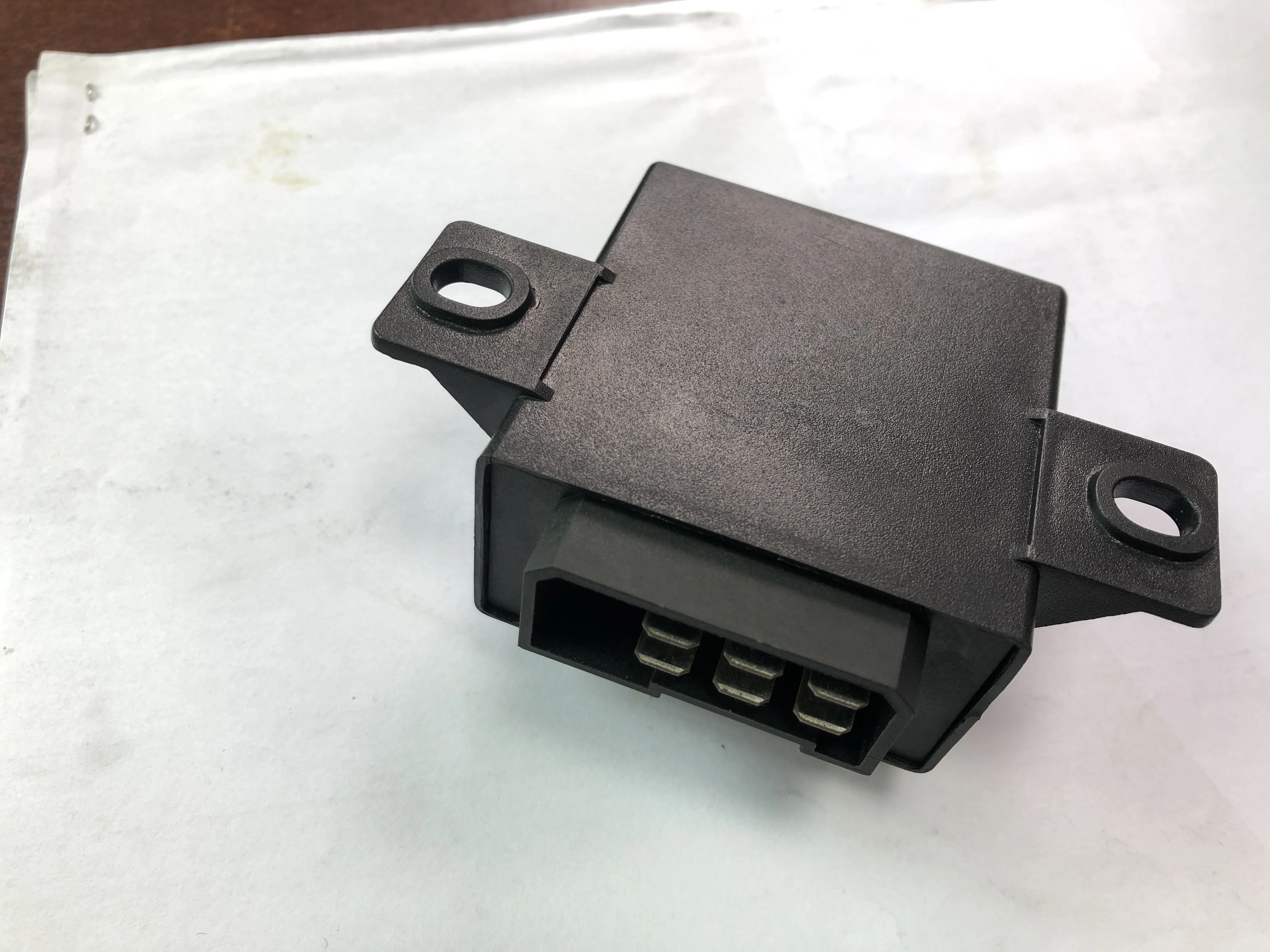 For  Mercedes 24v 6 pin flasher relay 0025440432 ,For DAF flasher relay ,For Iveco flasher relay 4DZ004 019 001