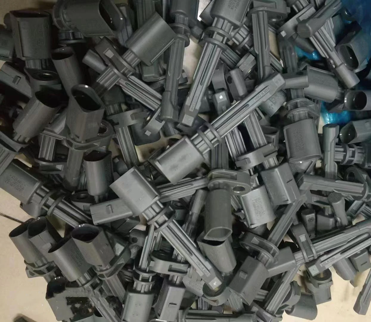 Hot Sale Auto ABS Anti Lock Brakes Front Speed Sensor For Ford Explorer Cb5z2c204a