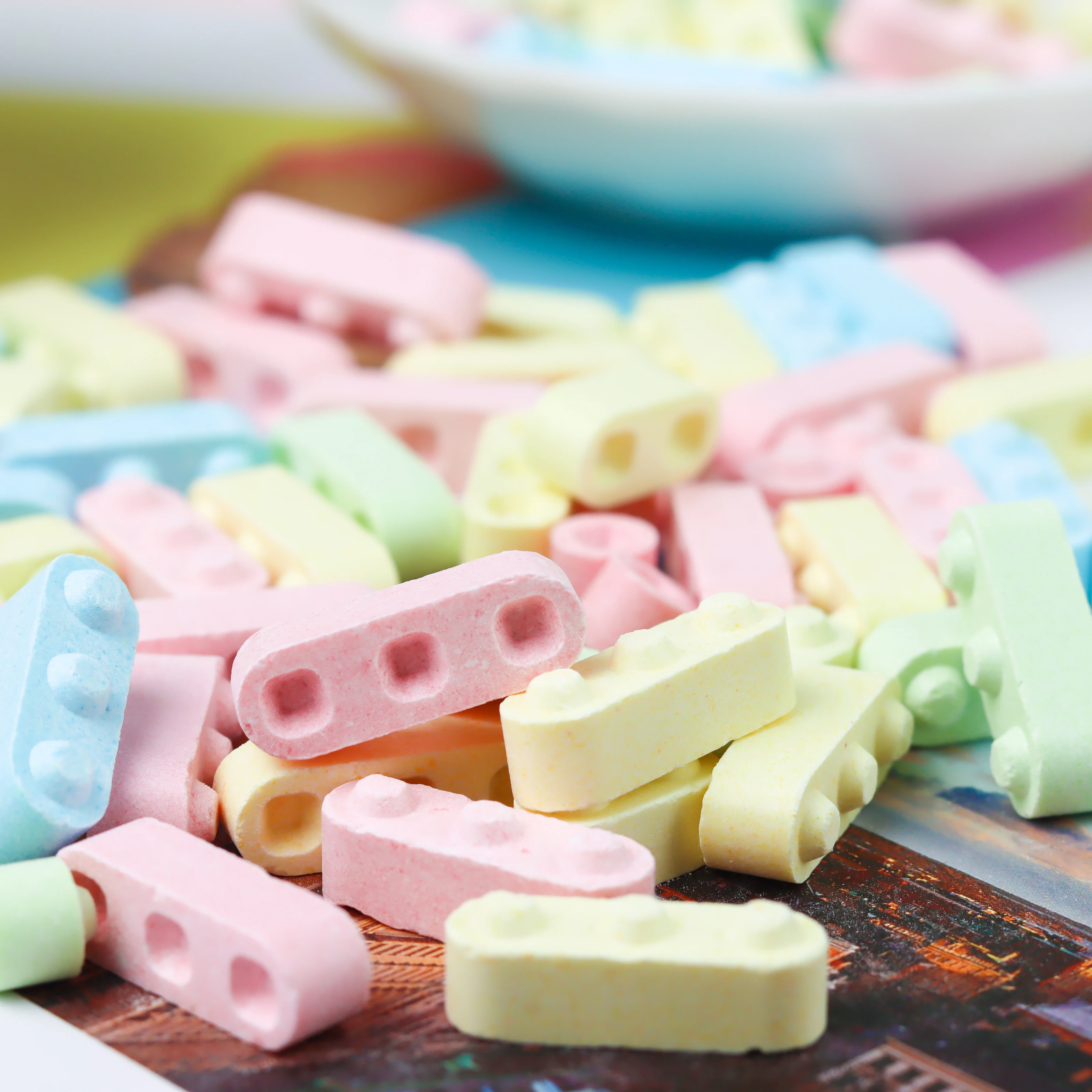 Factory direct mix color edible molded candy polished funny colorful Candy toy building block edible toys children