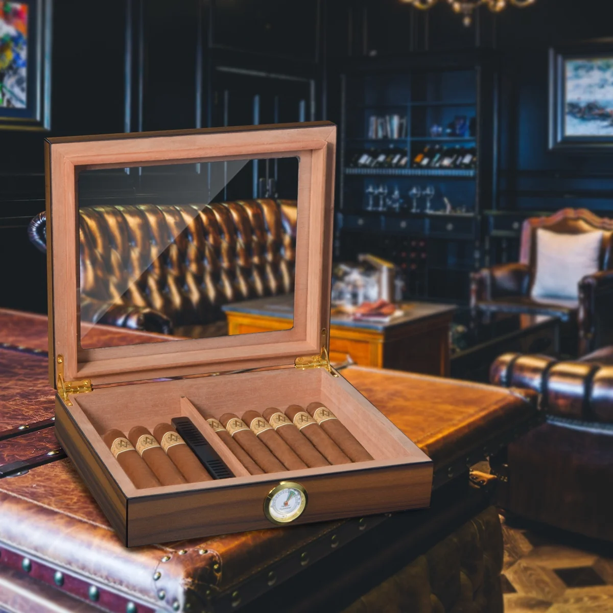 Hot Selling  Wholesale Classical Cigar Humidor Box Top Glass Wooden Box Custom Logo Cigars Desktop Cigar Case