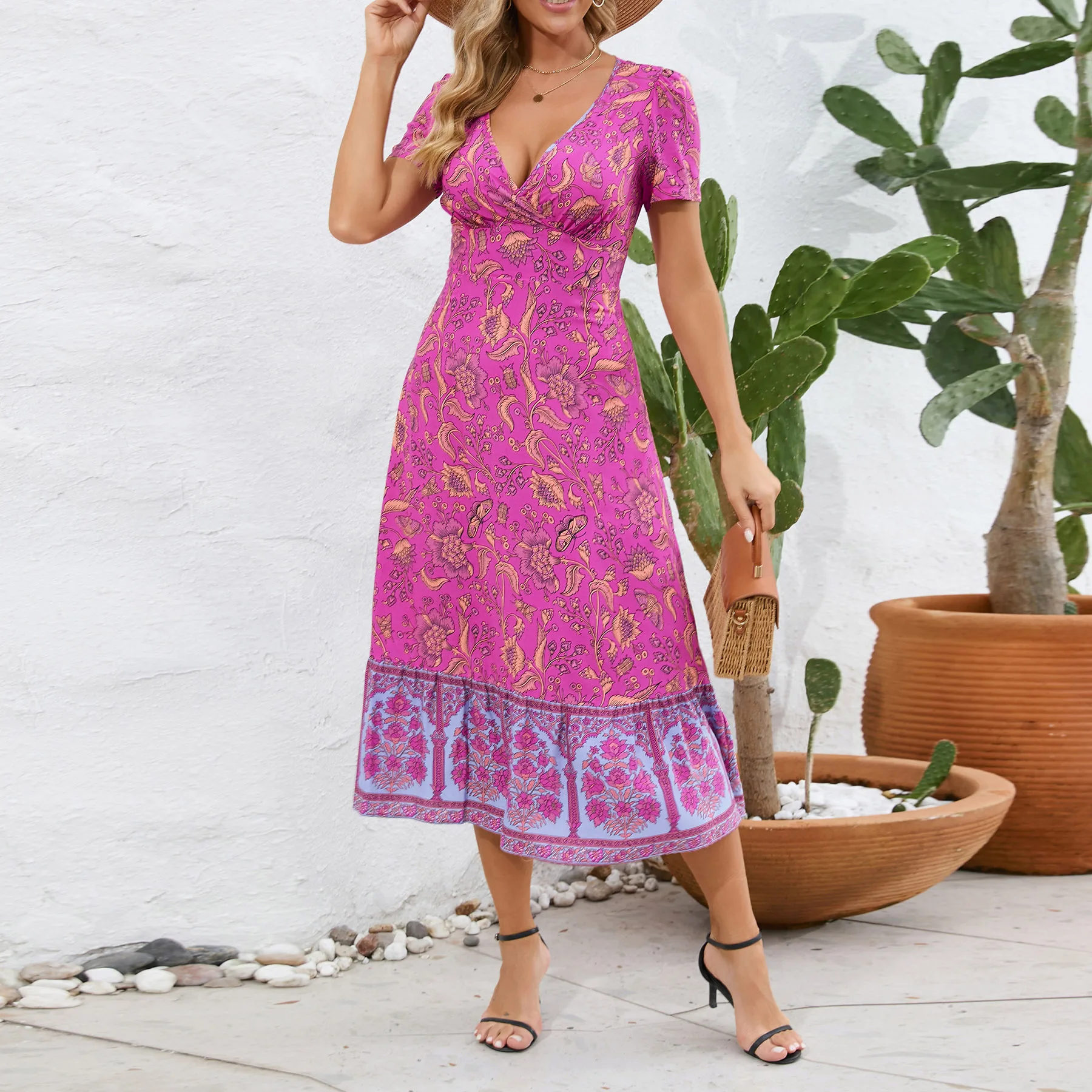 Wholesale sales 2024 summer new short-sleeved V-neck dress Bohemian beach vintage floral dress