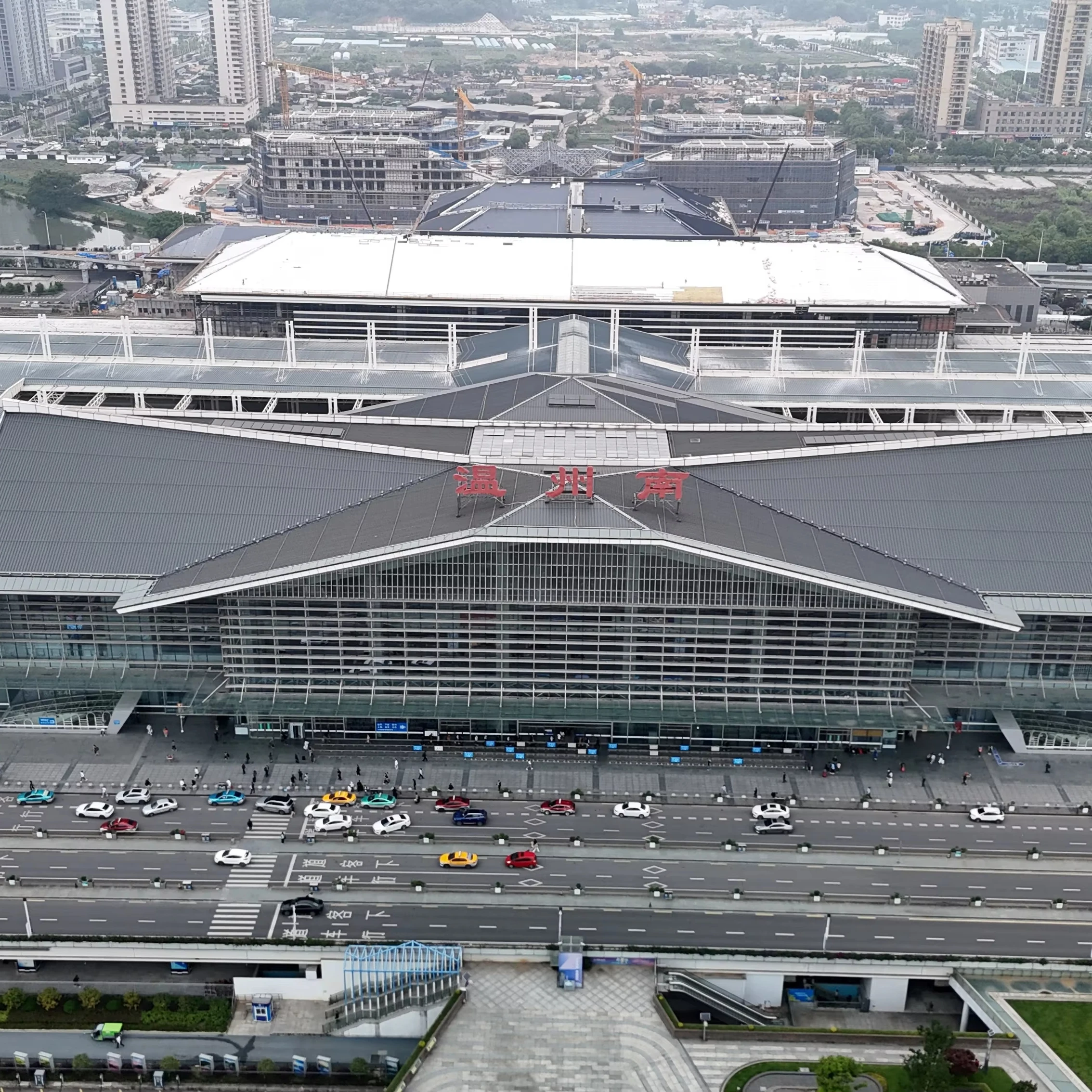 Современный стиль Wenzhou, Южная железнодорожная станция, сборные стальные конструкции, болт, шаровая рама, крыша