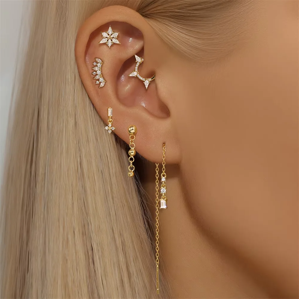 Trending Single Snowflake Tassel Sparking 925 Sterling Silver Stud Fashion Moon Star Ins Fashion Round Shape Piercing Earrings
