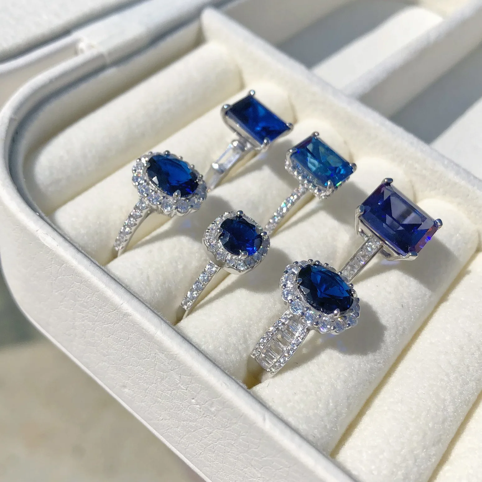 High Quality S925 Sterling Silver Blue Ring Trendy Eternity Band 5A Cubic Zirconia Rings Jewelry Women Engagement Wedding Ring