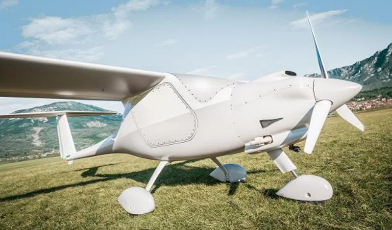 Fixed Wing Gasoline power UAV Drone 100kg Payload drone used for Surveying & Mapping Inspection & Patrolling Forestry