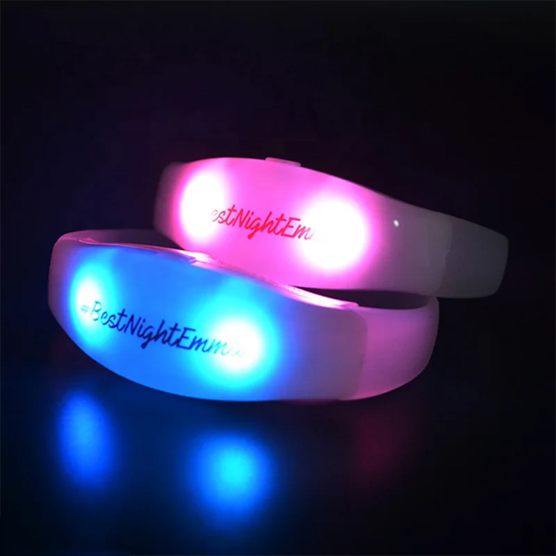 Powerful Factory Hot Selling Wedding Party Customized Remote Control LED RGB Silicone Bracelet