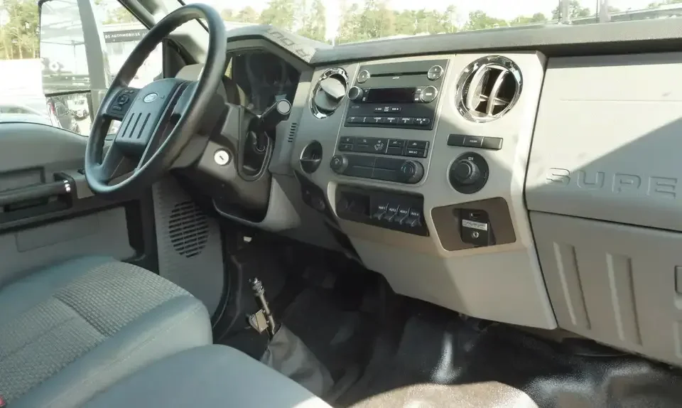 Быстрая Очистка по низкой цене Ford F 750 дизельный супермощный пикап Подержанный Пикап 4x4