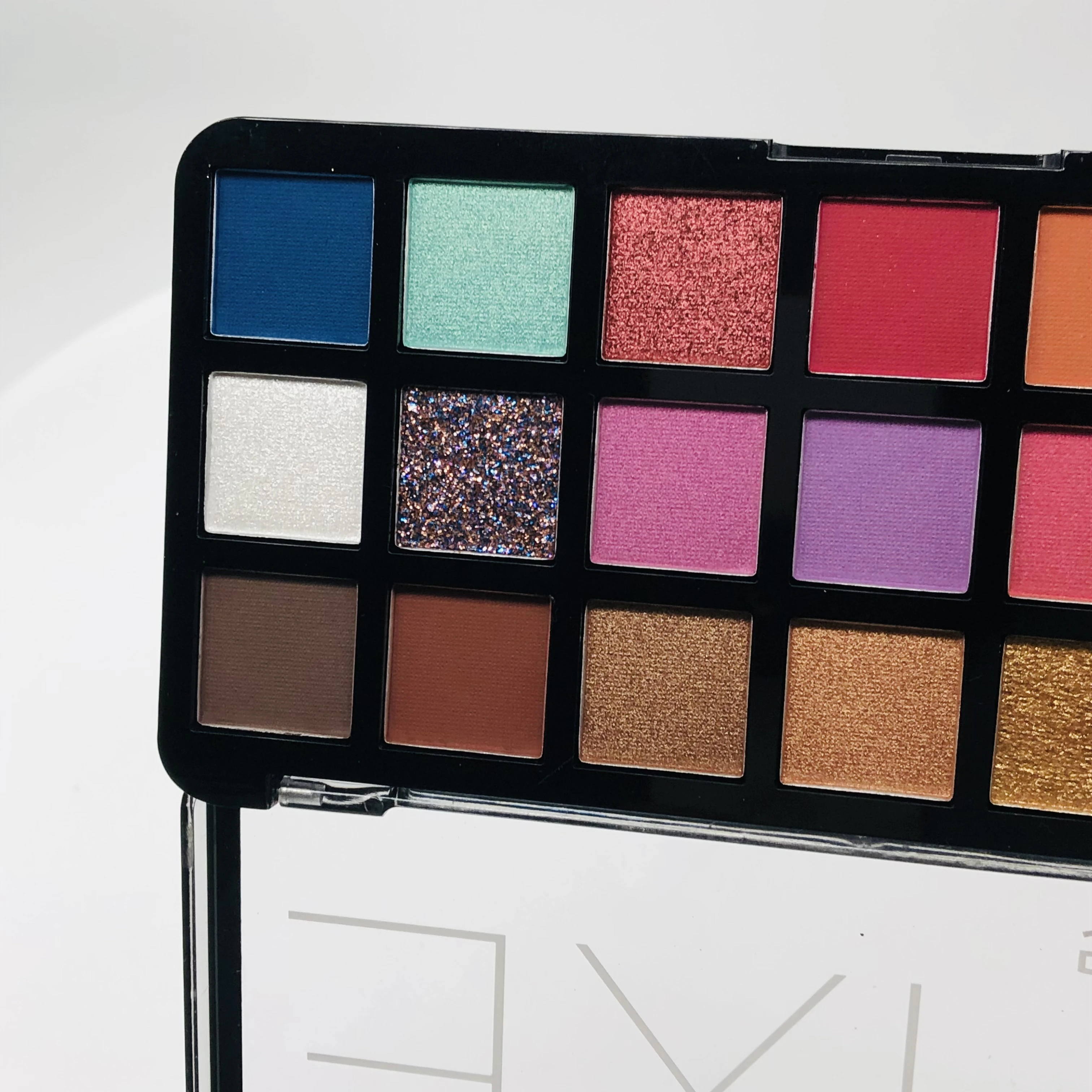 New High Quality Eyeshadow Palette Wholesale Private Label Cosmetics 21 Colors Glitter Eyeshadow