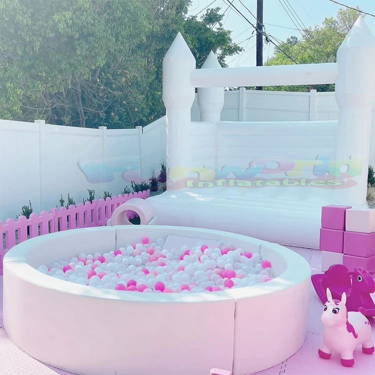 New design foldable soft play area for kids inflatable white bounce house with ball pit