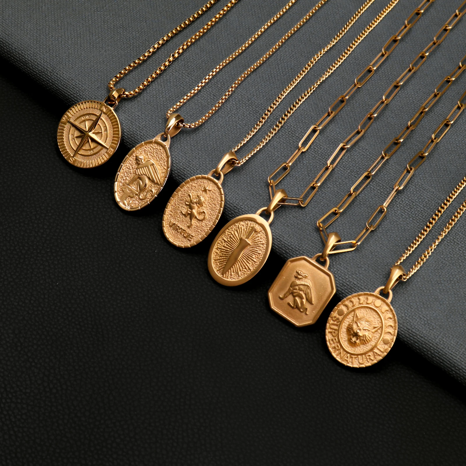 New Custom Fashion Fine Jewelry Medallion Compass Stainless Steel Coin 18K Gold Plated Gold Pendant Necklaces For Mens